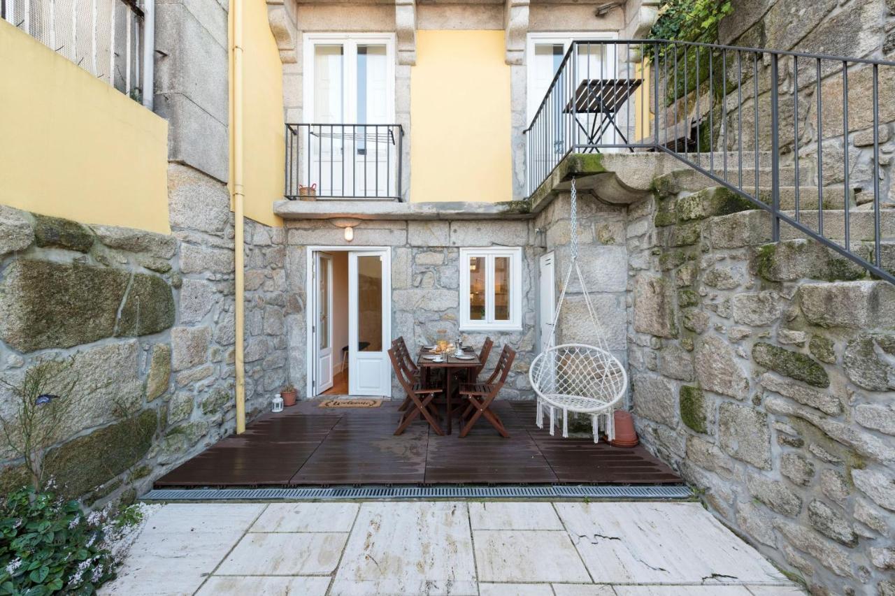 Lovelystay - Porto Peaceful Living W/ Backyard Exterior foto